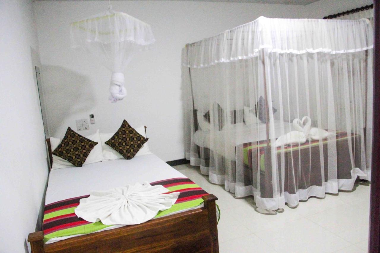 Sigiriya Mana B&B Extérieur photo