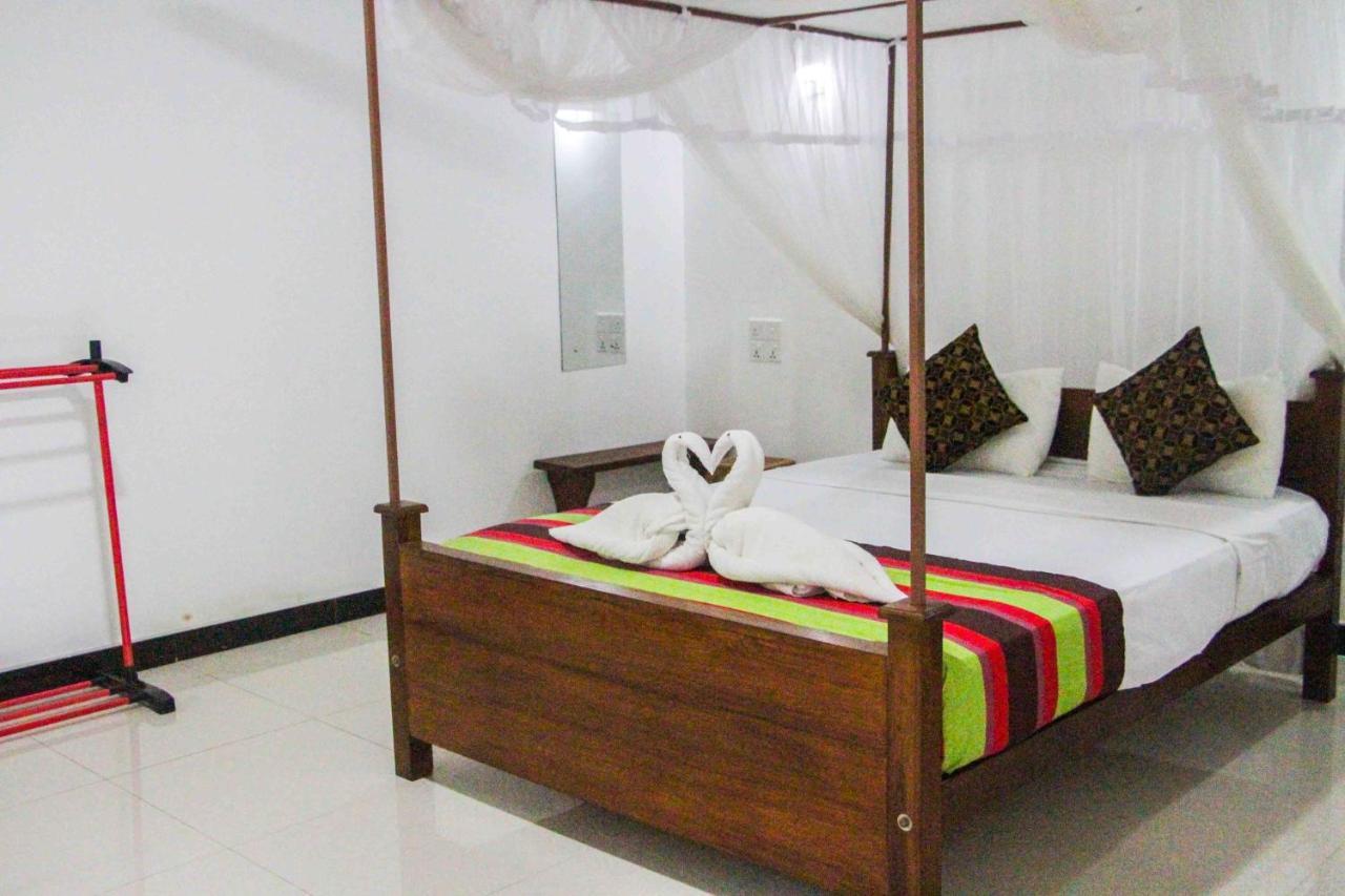 Sigiriya Mana B&B Extérieur photo